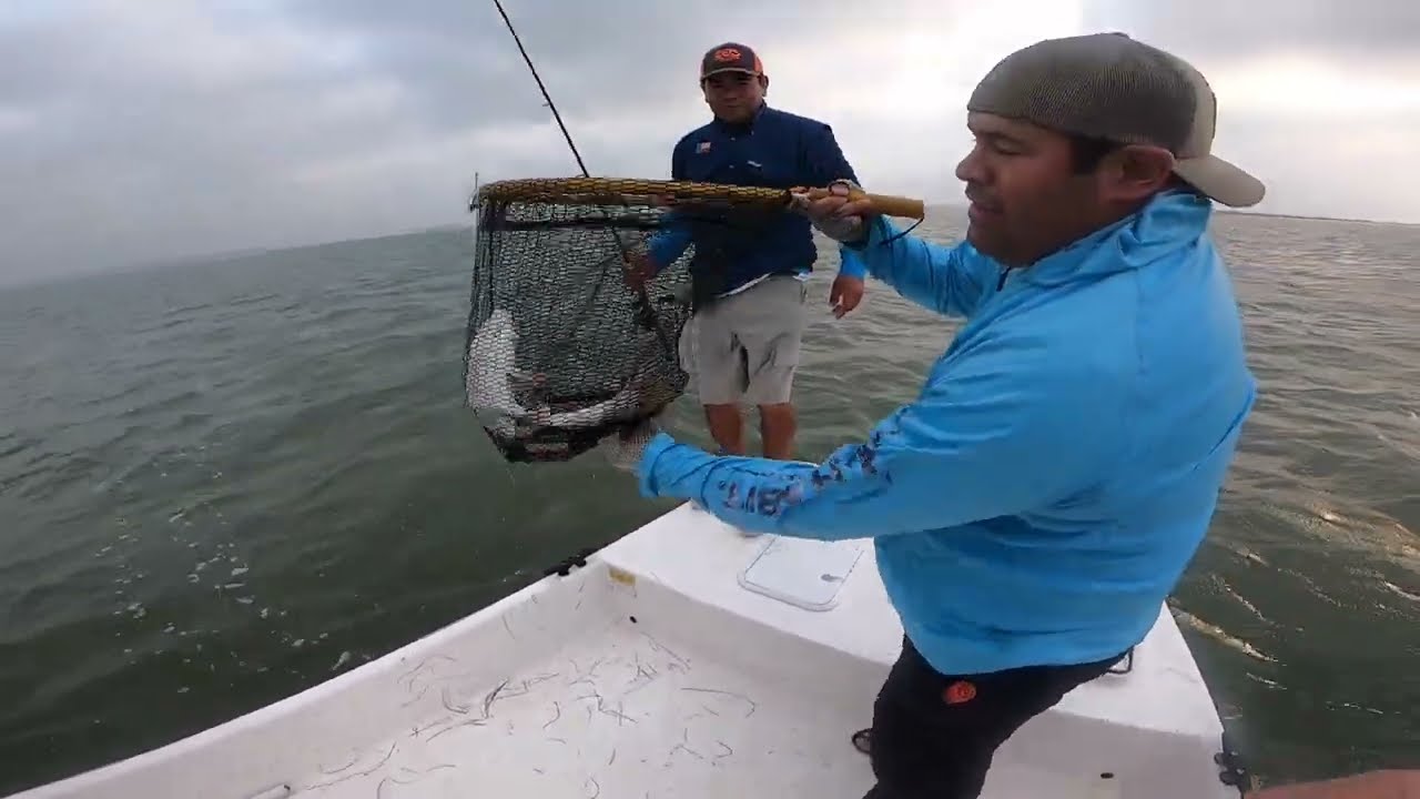 Fishing the shallow waters of the lower Laguna Madre near Port Mansfield, Texas part 2. YouTube
