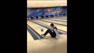Celebrity Kid fails at bowling Profile