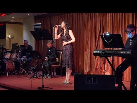 Abby 《多少柔情多少淚》 2022 July 11 *歌手音質大幅提升 現場收音最好效果版* 加拿大溫哥華 幸運夜總會 Live
