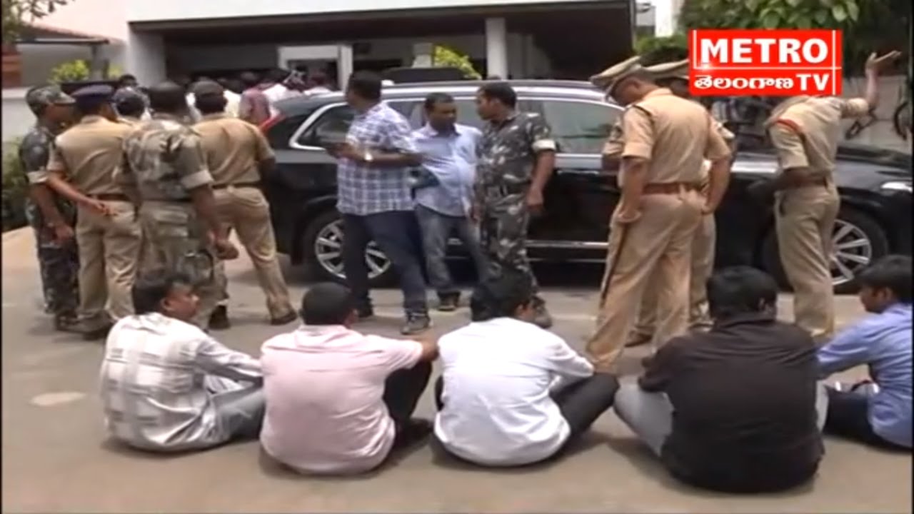 AP MINISTER GANTA HOUSE ROUNDUP BY  KAPU SANGAM || METERO TELUGU LIVE TV ||