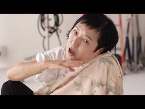 桃井かおり レディー・ガガ CM スチル画像。CM動画を再生できます。 桃井かおり レディー・ガガ CM スチル画像。CM動画を再生できます。