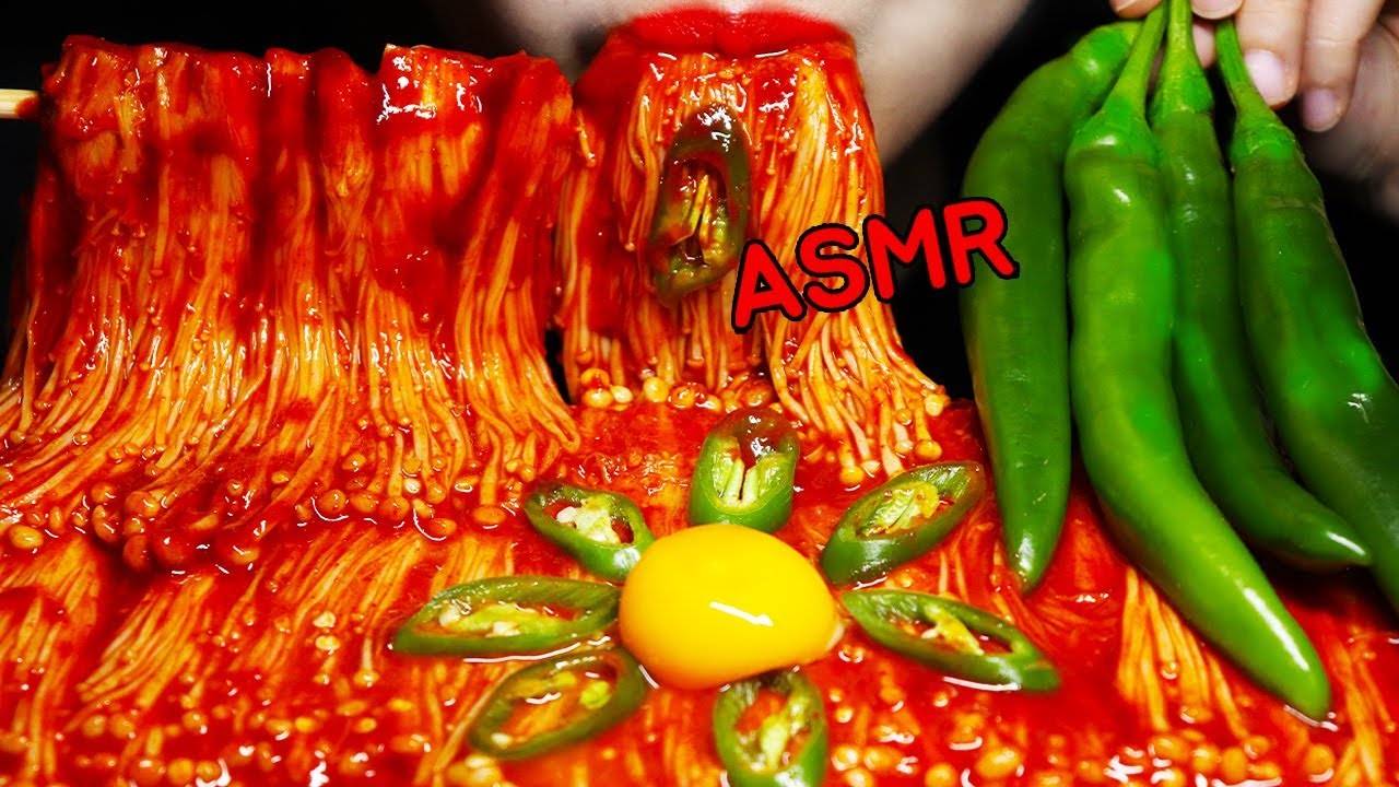 ASMR तली हुई मिर्च, कुकुरमुत्ता حار LPaprika Pedas dan Jamur Enoki Mushroom Hot peppers 버섯 매운고추