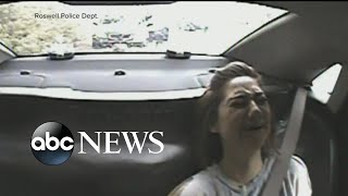 Cop flips coin to decide whether to arrest woman for speeding