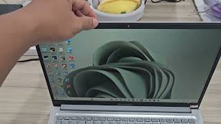 Asus Vivobook X15 Student or business laptop!