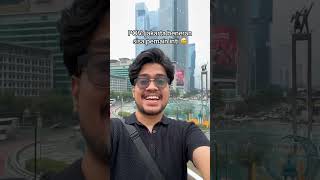 Sebuah  Memperlihatkan Keadaan Kota Jkt Ketika Para Perantau Mudik Ke Kdanung Halaman Masing