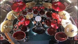 TVMaldita Presents: Aquiles Priester playing “Demoniacal Possession” from the band Old Man’s Child