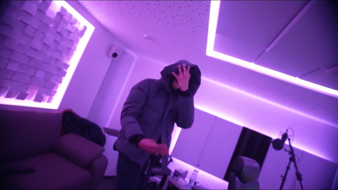 Watch Izos - DIEZ prod. Y (Clip Officiel) on YouTube Watch Izos - DIEZ prod. Y (Clip Officiel) on YouTube