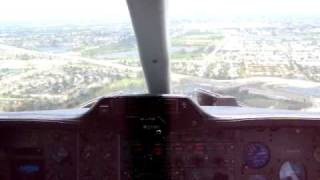 Learjet 23 landing KFXE