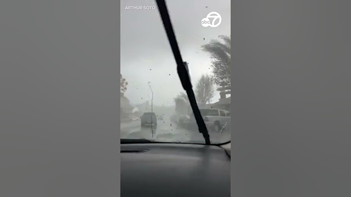 Possible tornado touches down in Santa Cruz Co.
