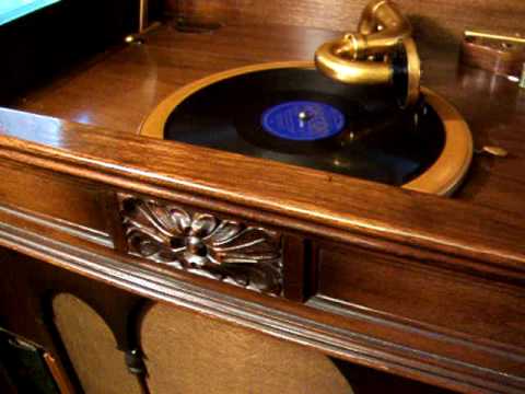 Mills Brothers - Sweet Georgia Brown - 1935