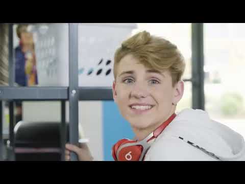 MattyBRaps Little Bit Feat Haschak Sisters 