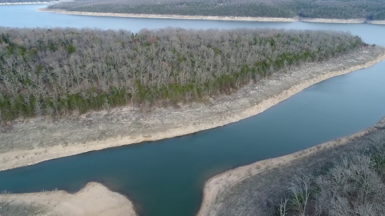 Amazing 5.9 Acres at Bull Shoals Lake Owner Financed Land for Sale