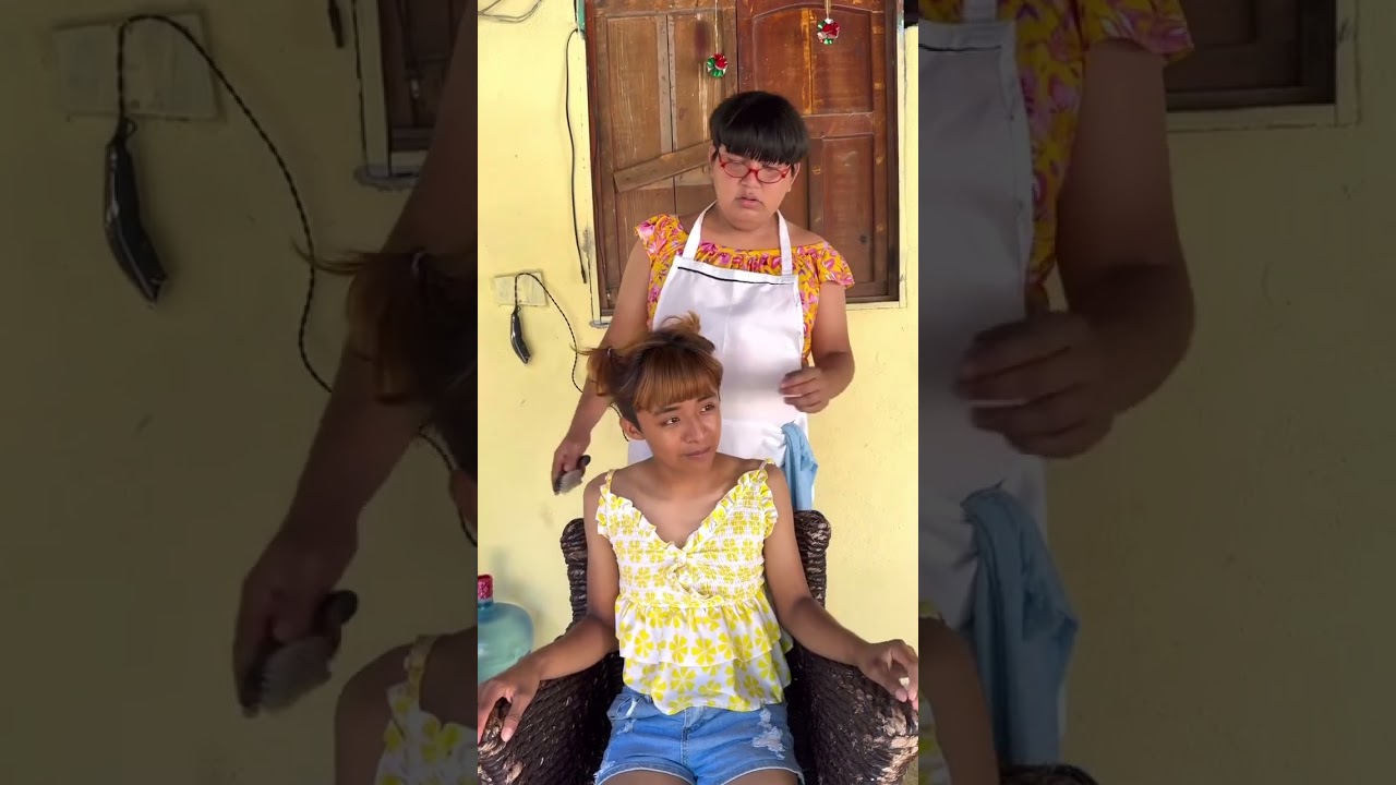 Le sacaron los piojos.