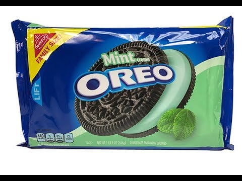 Mint Creme Oreos Unwrapping DELICIOUS