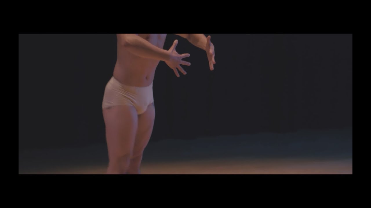 Boycrush - Holy Water ft. Chelsea Jade