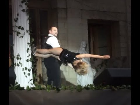 Пупсик жил не