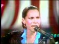 OLIVIA MOLINA (si, la de Juego de Palabras) canta