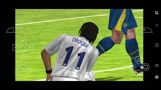 Jugando Fifa07 trece años después