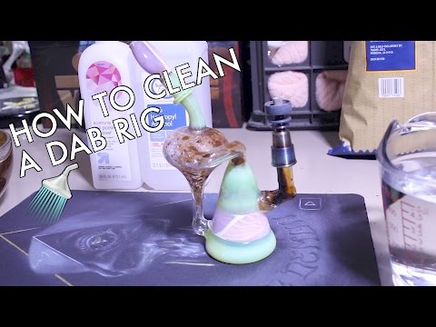 How to Clean Your Dabbing Accessories - Atomic Blaze Smoke Shop