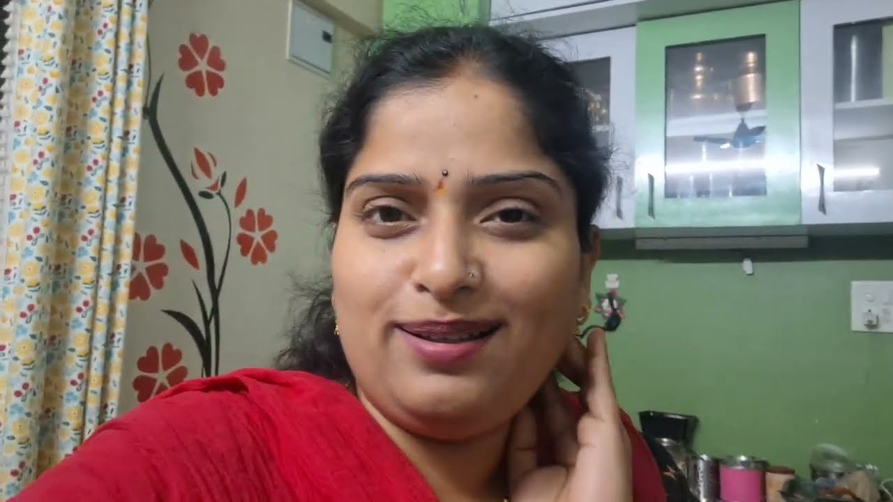 दोघांचे मतदान  वेगवेगळ्या ठिकाणी//भरपुर कपडे धुवायला. 