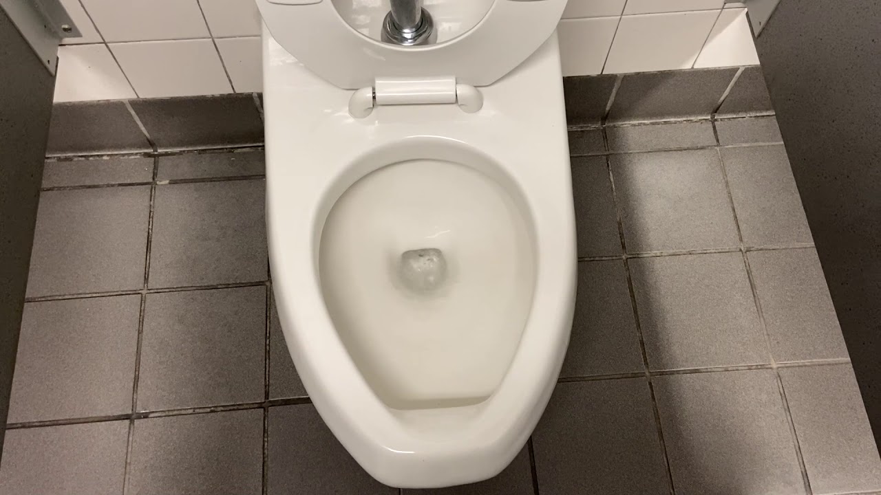 3 Kohler Kingston Toilets At Bowling Alley YouTube