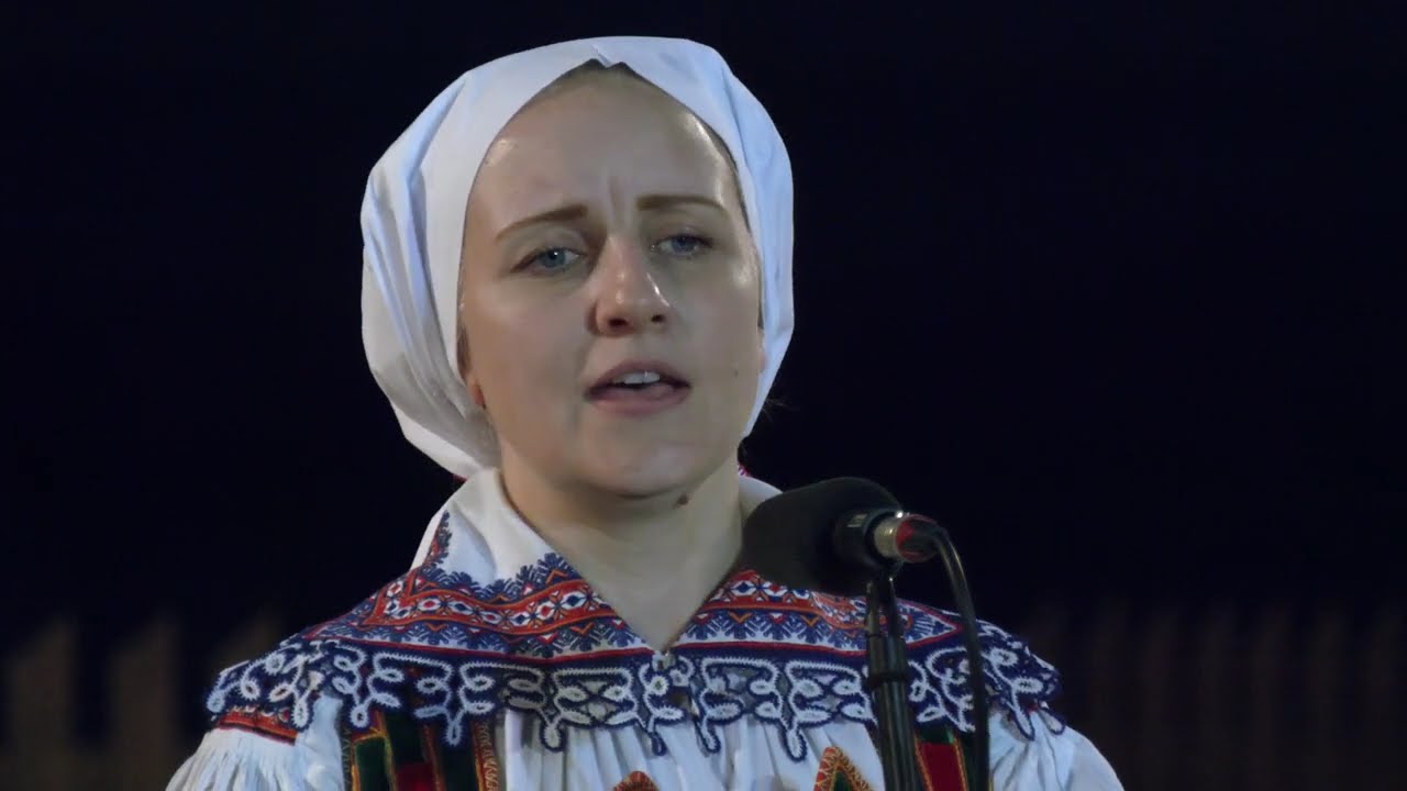 VELKÁ NAD VELIČKOU-HORŇÁCKÉ SLAVNOSTI 2024 (zpěvulenka Jiřina Miklošková a cimbalista Petr Pavlinec)