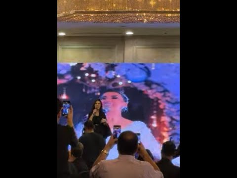 بوسي شلبي وجنات يحتفلون مع مي فاروق بنجاح ألبوم تاريخي