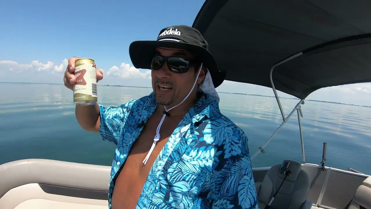 fishing in lake Stclair catching and cooking bass #fishing #cooking #boat