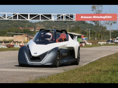 A Lap in the Nissan BladeGlider