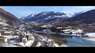 Flying over water with drone- Benasque valley |fotosdeivan| - Iván Pañart Mayoral