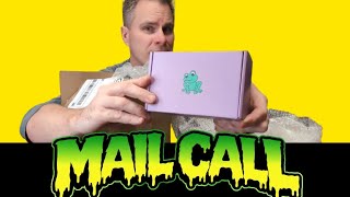 Unboxing FruitFX Frog pedal and Mystery Box from Steve Amaral!