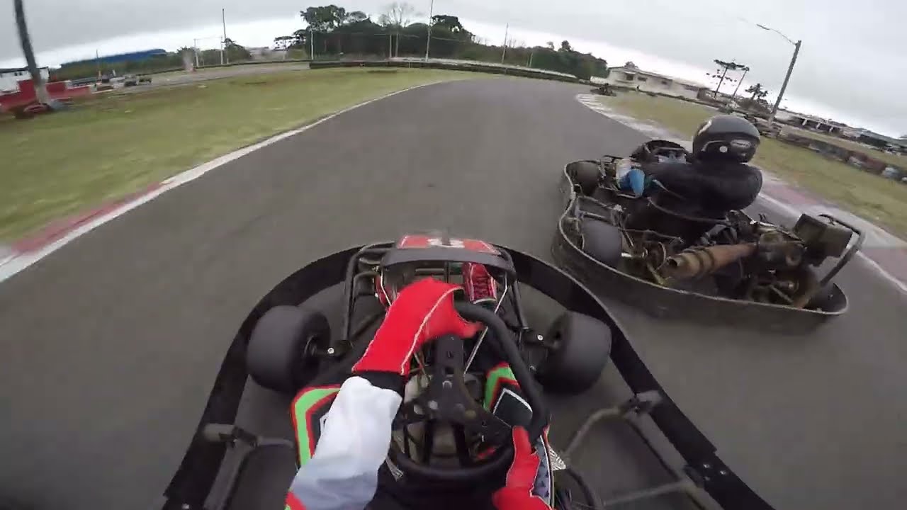 Caos no Kart Park