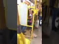 ILHÉUS: HOMEM SE MASTURBA E EJACULA DENTRO DE ÔNIBUS E AO LADO DE UMA MULHER