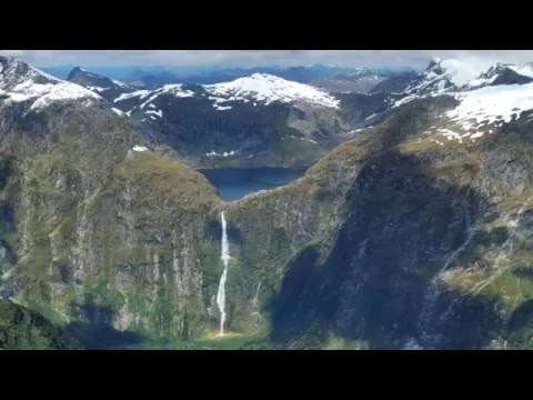 Natural wonders - Sutherland Falls (New Zealand)