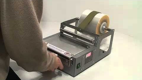 Manual overwrapping machine for perfume boxes - ADR Speedstar