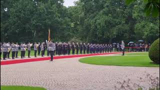 Die Nationalhymnen Niederlande und Deutschland