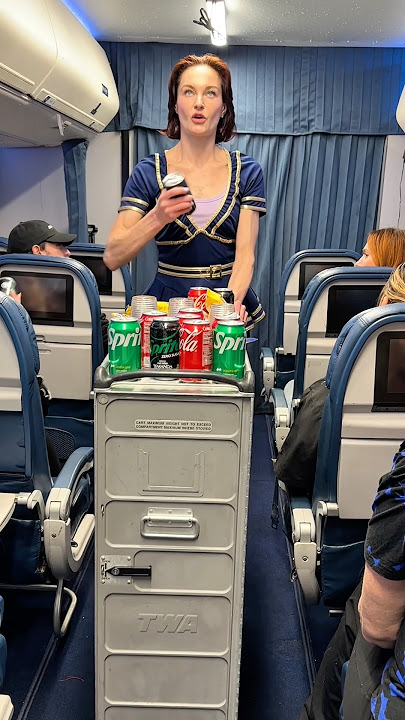 Refreshing chaos at 30,000 feet 😝🤪￼