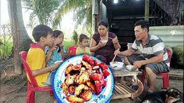 Kéo lưới bắt cá đồng làm món phi lê cá rô phi chiên bột và canh chua.