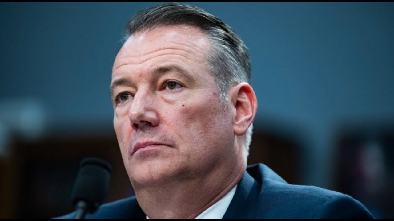 Director de ICE deberá responder ante un juez federal en Minnesota