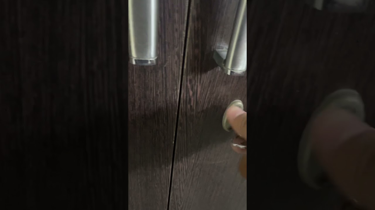 Assista a How to lock unlock almirah no YouTube Assista a How to lock unlock almirah no YouTube