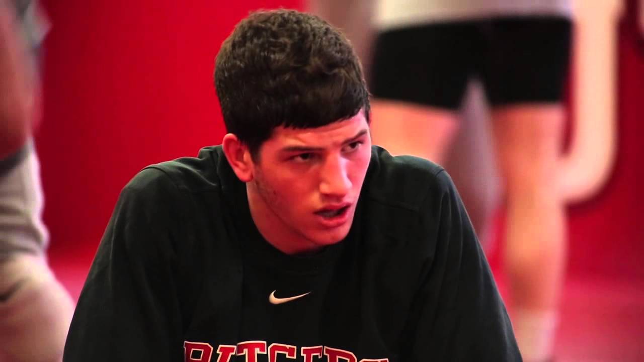 Rutgers wrestler Anthony Ashnault shows pre-match weight-cutting routine