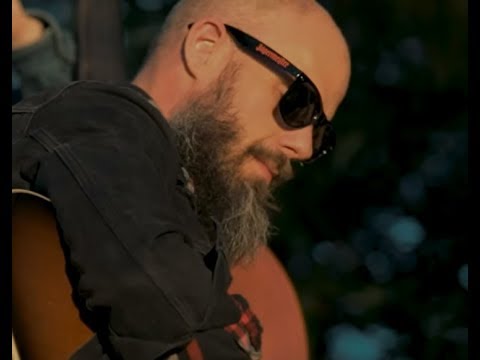 Baroness performed acoustic version of new song “Cold Blooded Angels”