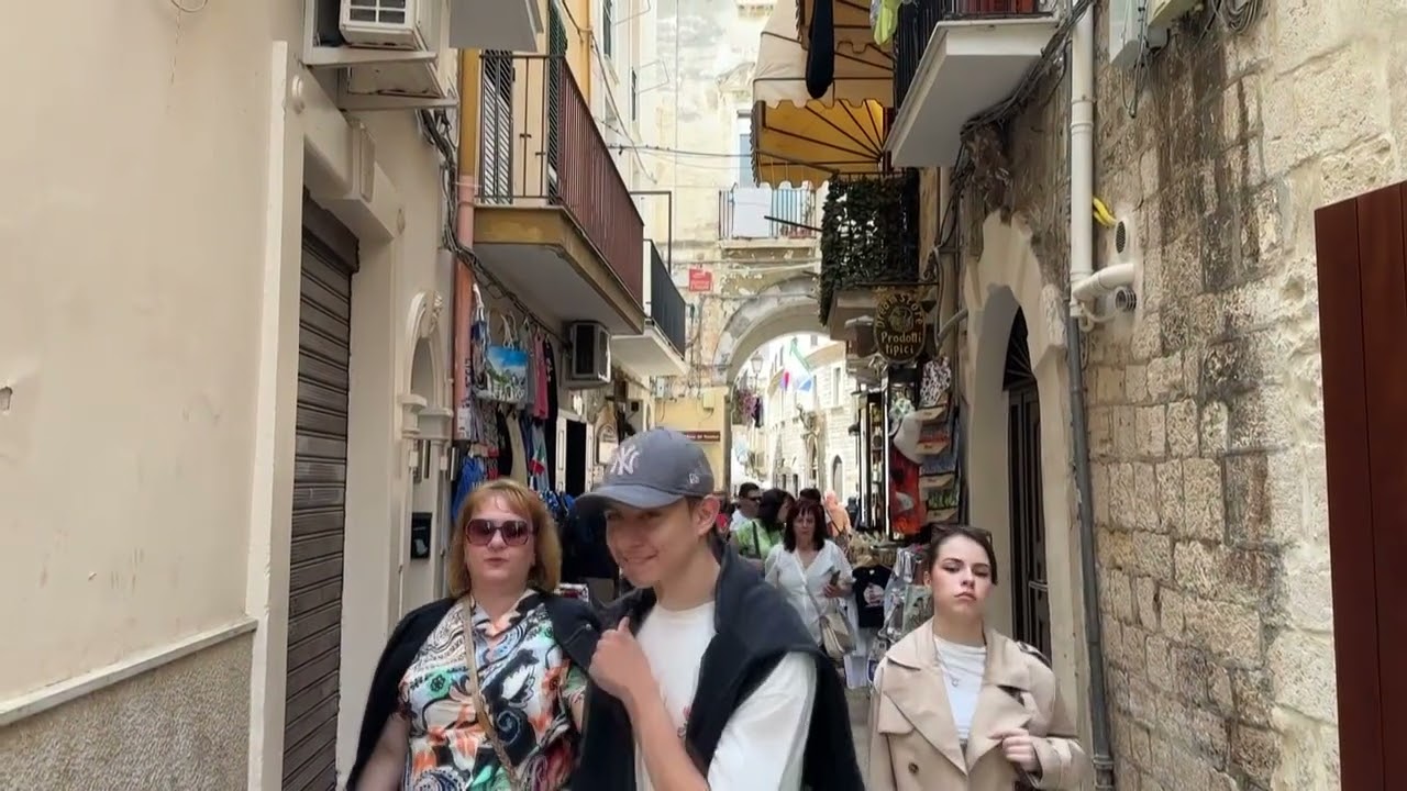 Crisi in Medio Oriente, Assoturismo: 