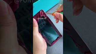 Vacuum-adhesive invisible full-coverage screen protector. #oneplus #oneplus3 #iphone17 also support.