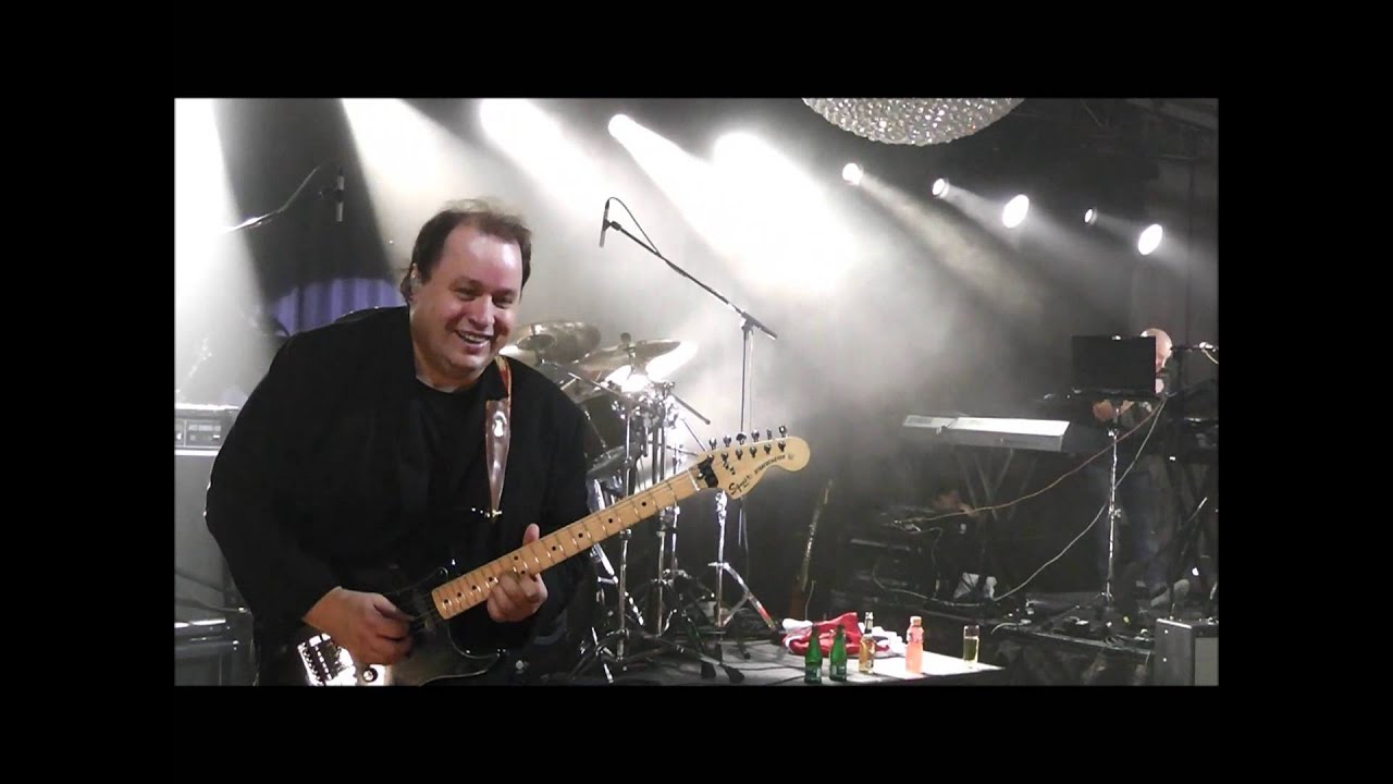 Marillion No one can + Garden Party @ Casino Monticello Santiago Chile