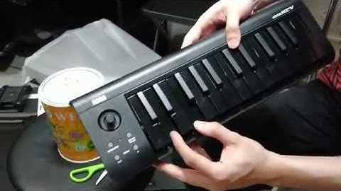 [Unboxing] Korg MicroKEY 25 MIDI Controller