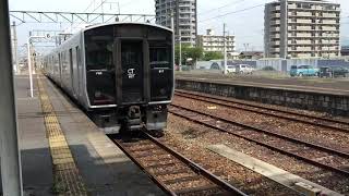 ８１７系・普通電車　直方駅を出発　ＪＲ九州　筑豊本線　２０１６年９月１６日