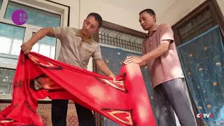 Etles Silk Weaves Economic Prosperity For Xinjiang Residents Resimi