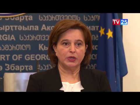 მანანა კობახიძე საკონსტიტუციო სასამართლოშ უფლებამოსილების განხორიცლეებას შეუდგა