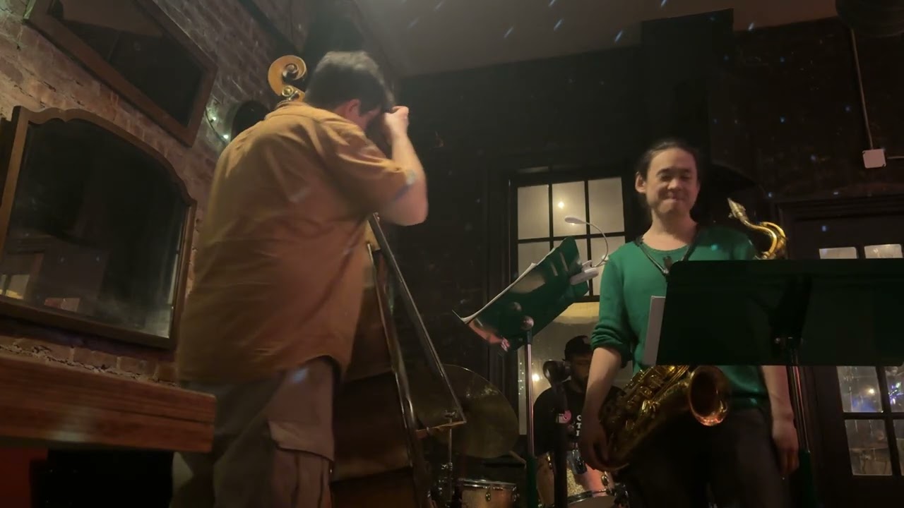 Παρακολούθηση Kevin Sun Trio — "Dance Notation" (Lowlands Bar 3/17/2026, Set 1-4) στο YouTube Παρακολούθηση Kevin Sun Trio — "Dance Notation" (Lowlands Bar 3/17/2026, Set 1-4) στο YouTube